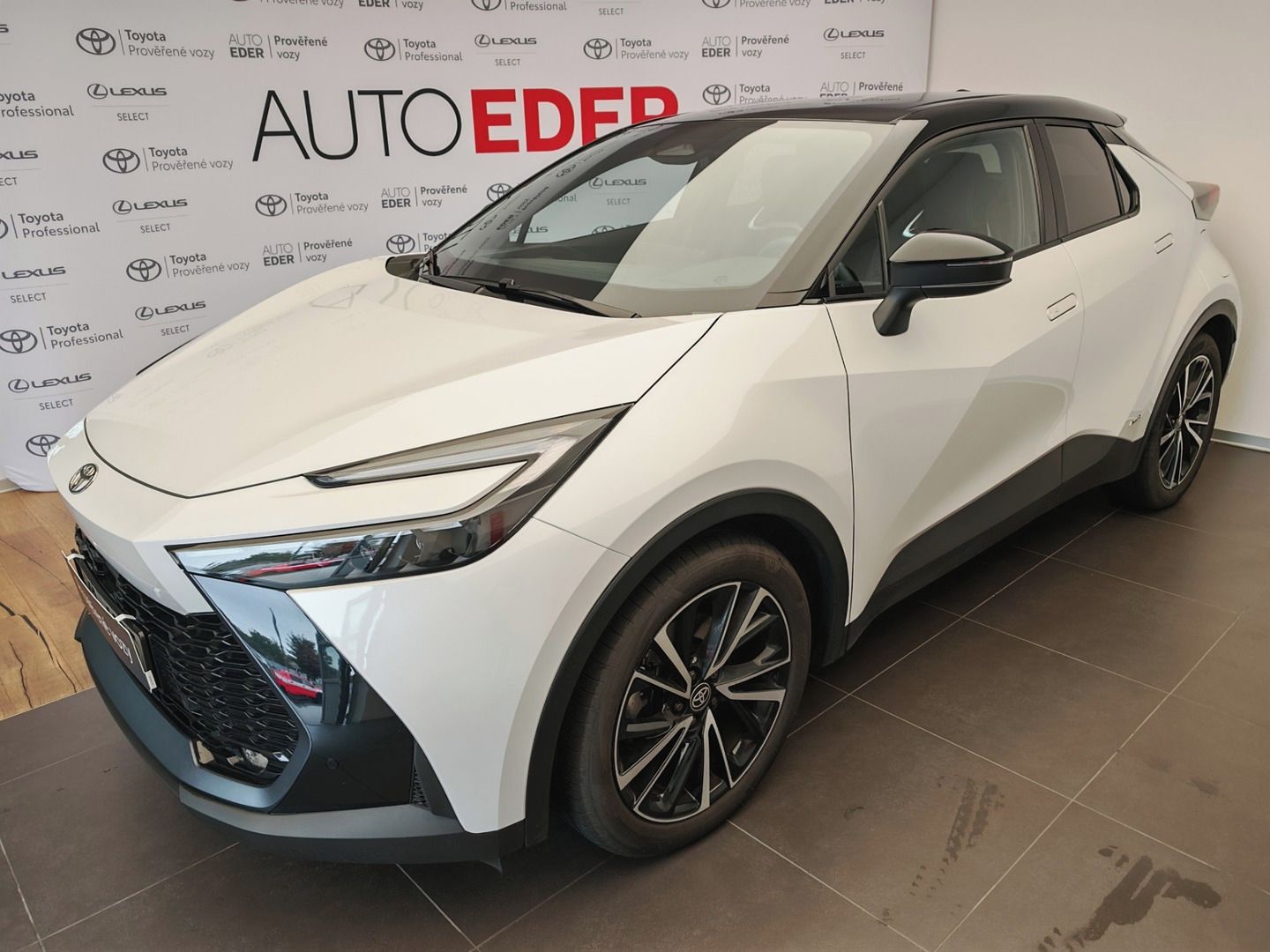 Toyota C-HR, 2.0 Hybrid 4x4 Executive