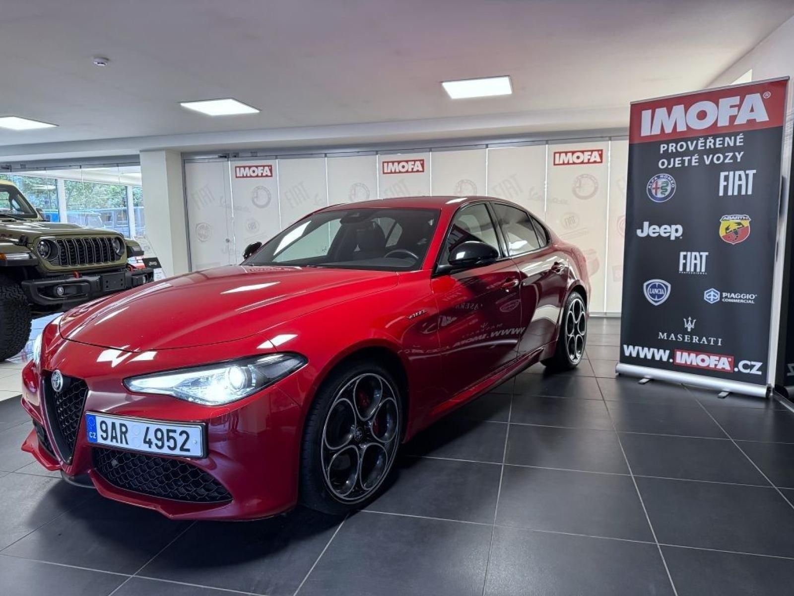 Alfa Romeo Giulia, 2.2 JTDM 210k AT8 ZF Q4 4x4 - fotka 3