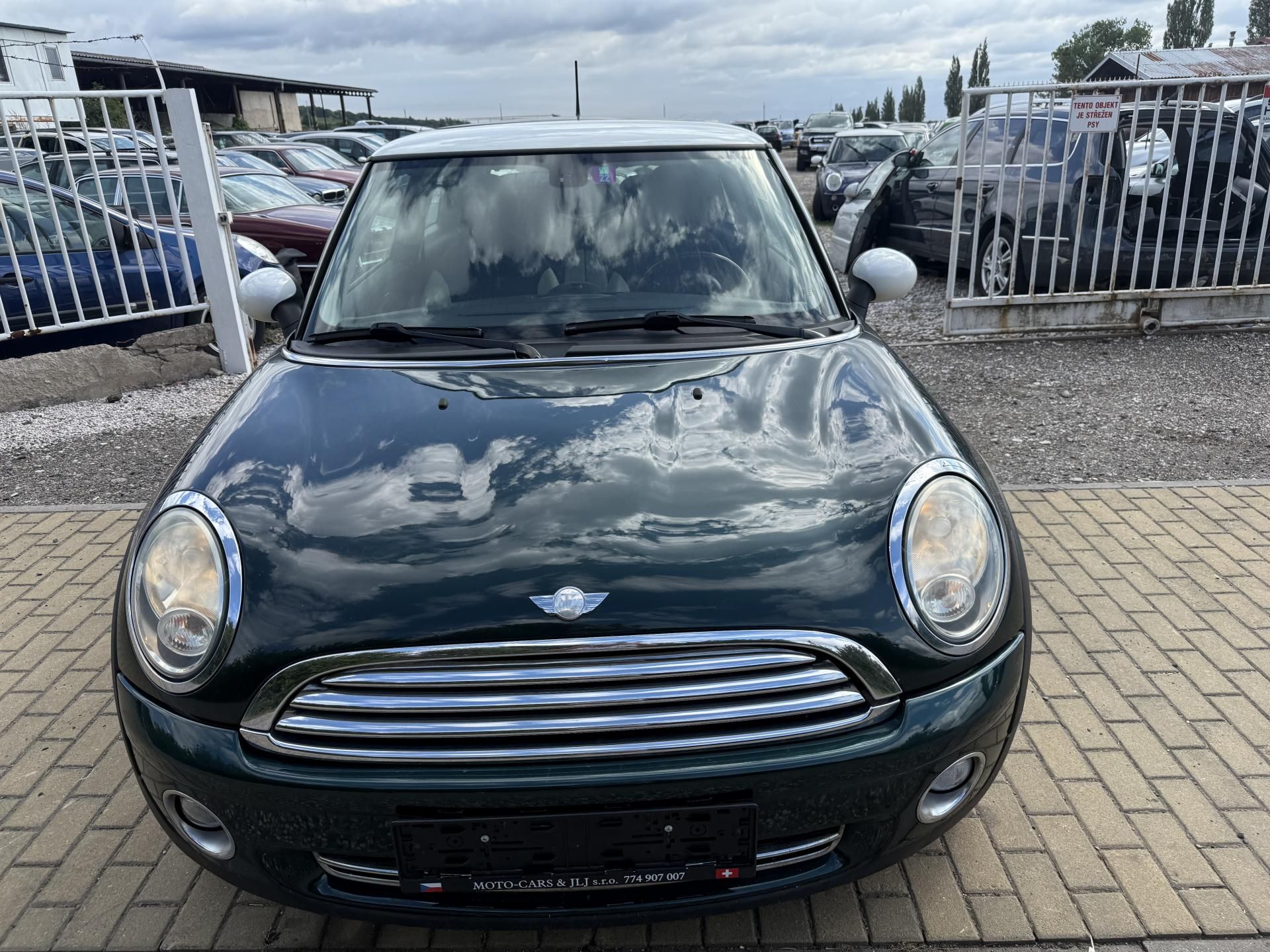 Mini Cooper, 1.6 88kw - fotka 4