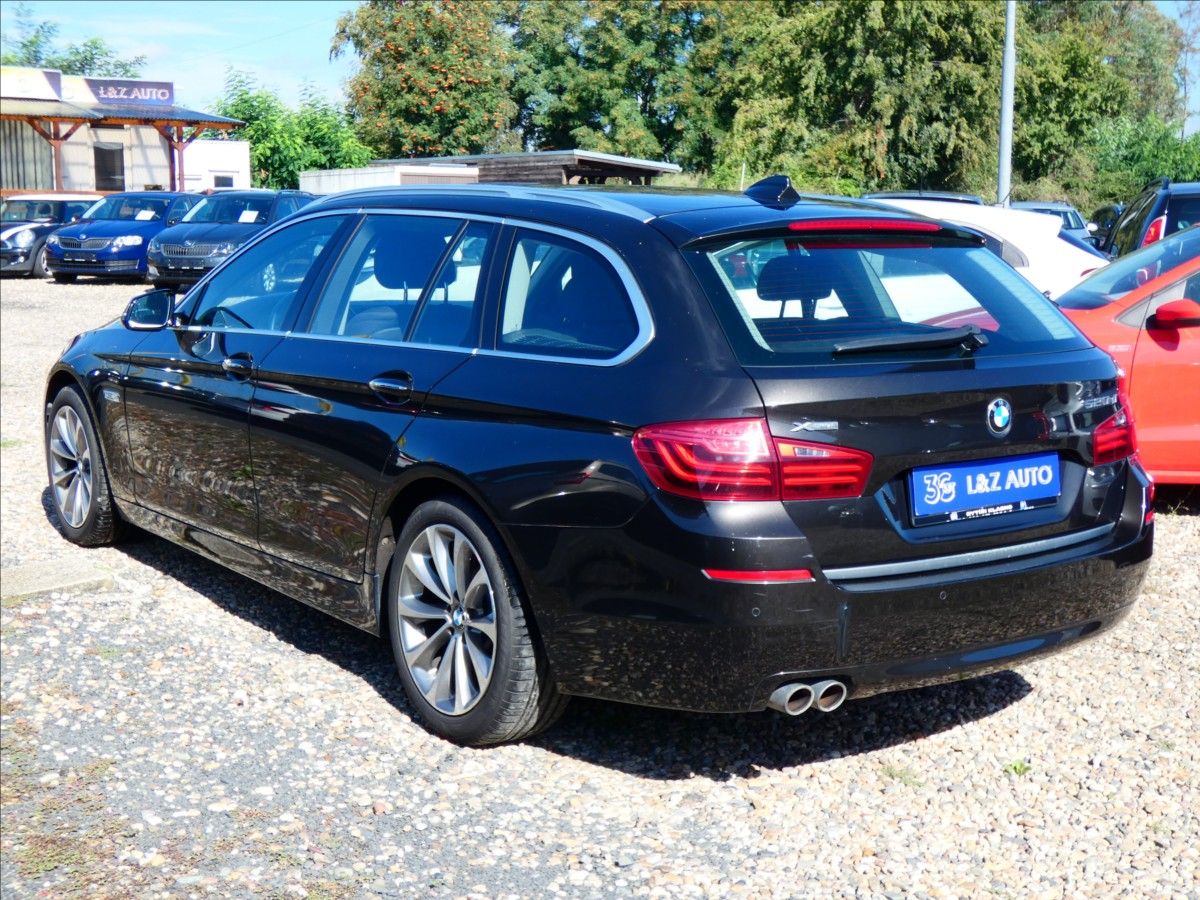 BMW Řada 5, 2,0 520 D Xdrive - fotka 6