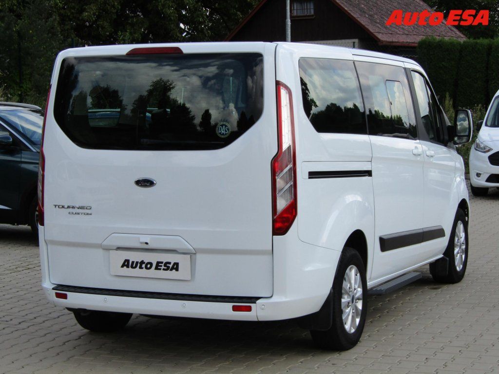 Ford Tourneo Custom, 2.0TDCi,Trend,+kola - fotka 6