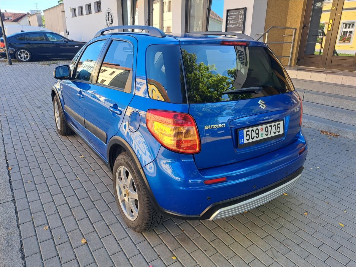 Suzuki SX4, 1,9 DDiS GLX - fotka 6
