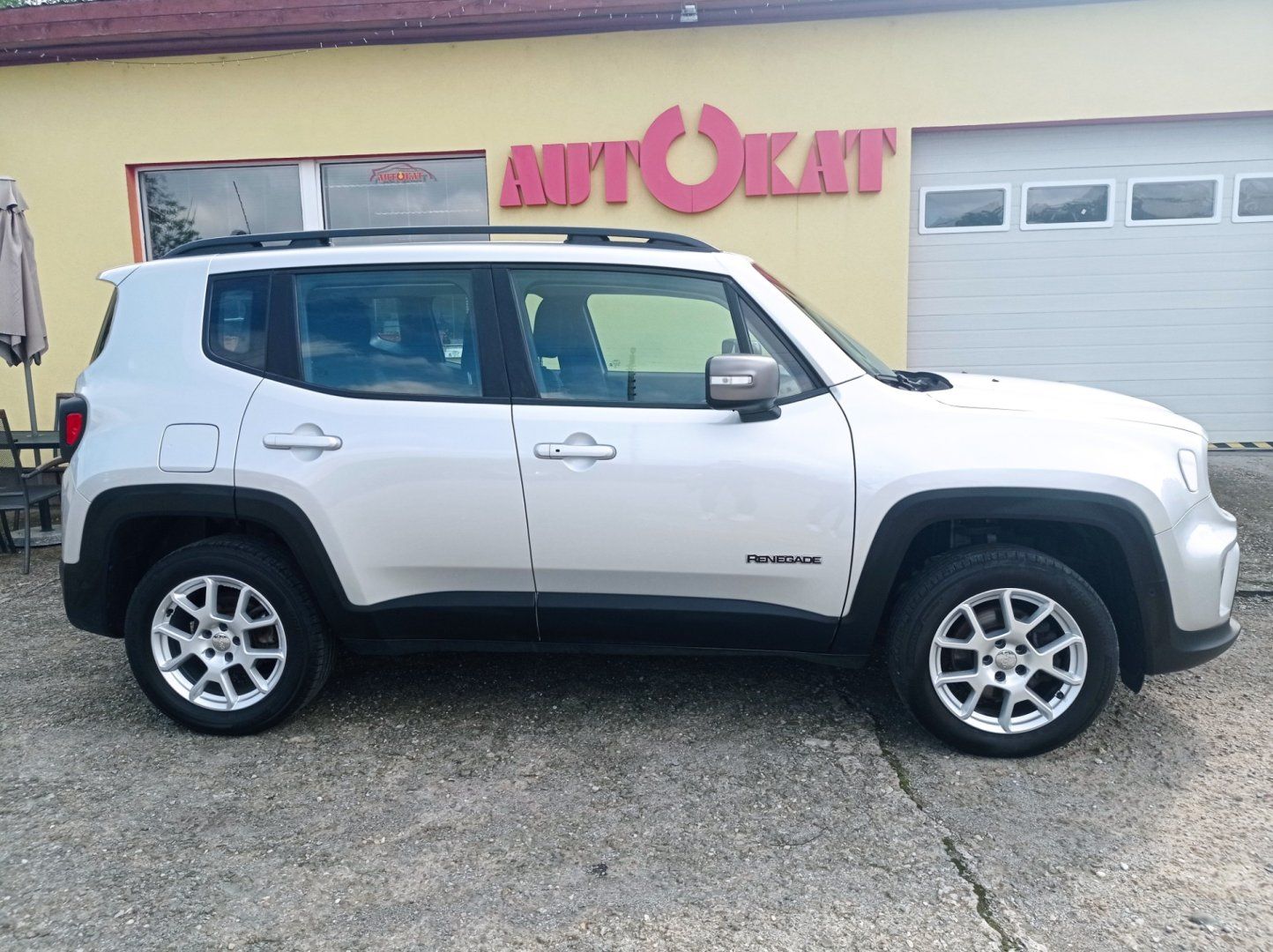 Jeep Renegade, 2.0 JTD-MJET 4x4/1Maj/DigKlima - fotka 2