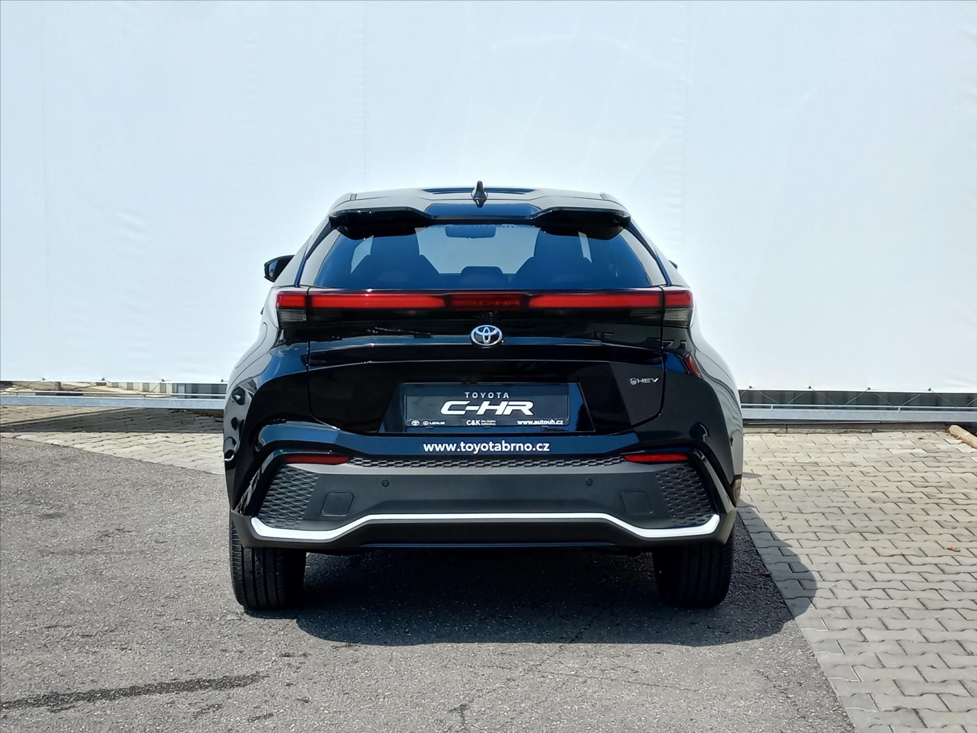 Toyota C-HR, 2,0 Hybrid e-CVT 198k  Tokio E - fotka 6