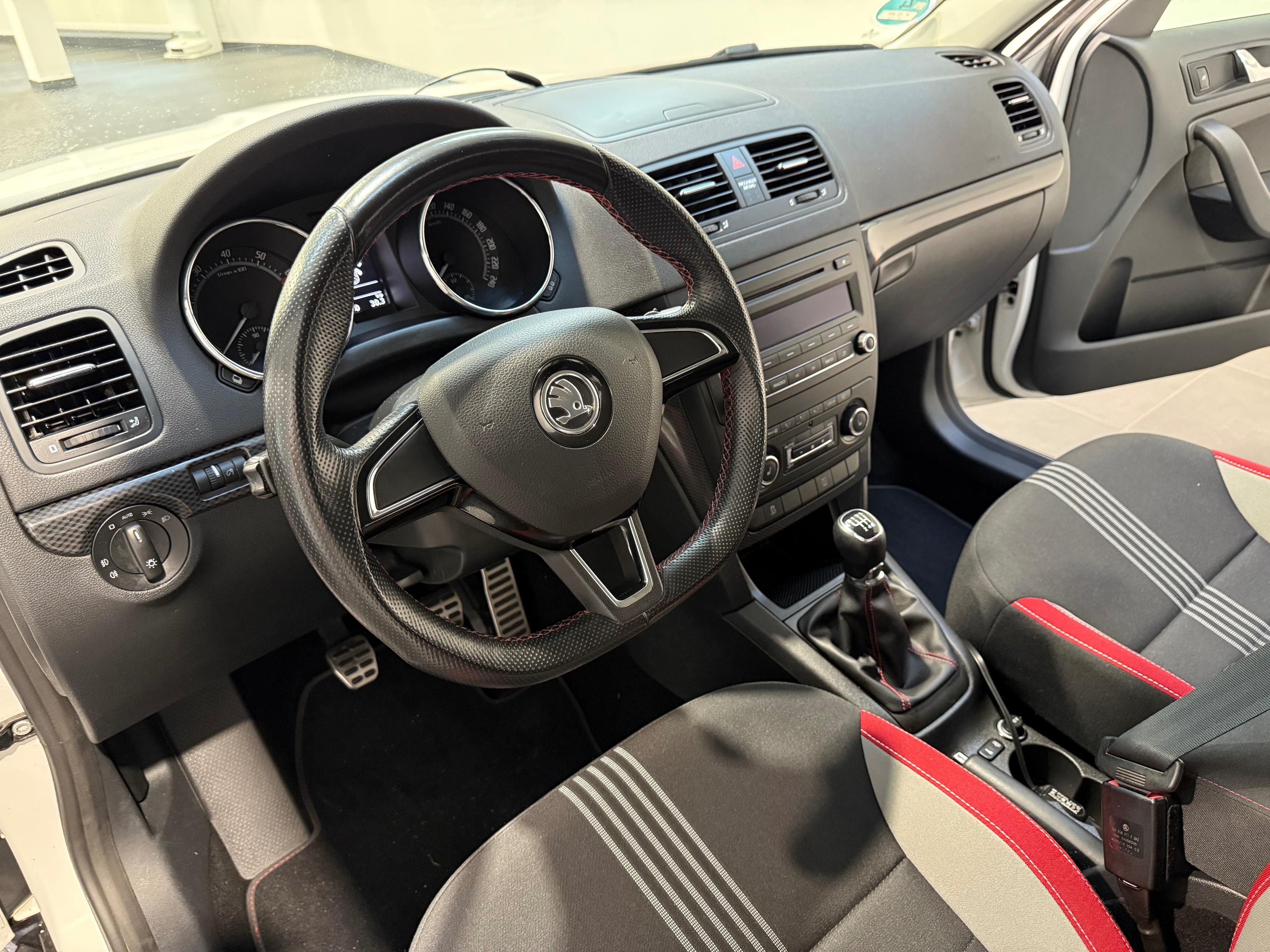 Škoda Yeti, 1.2 TSI 77 kW Monte Carlo - fotka 3