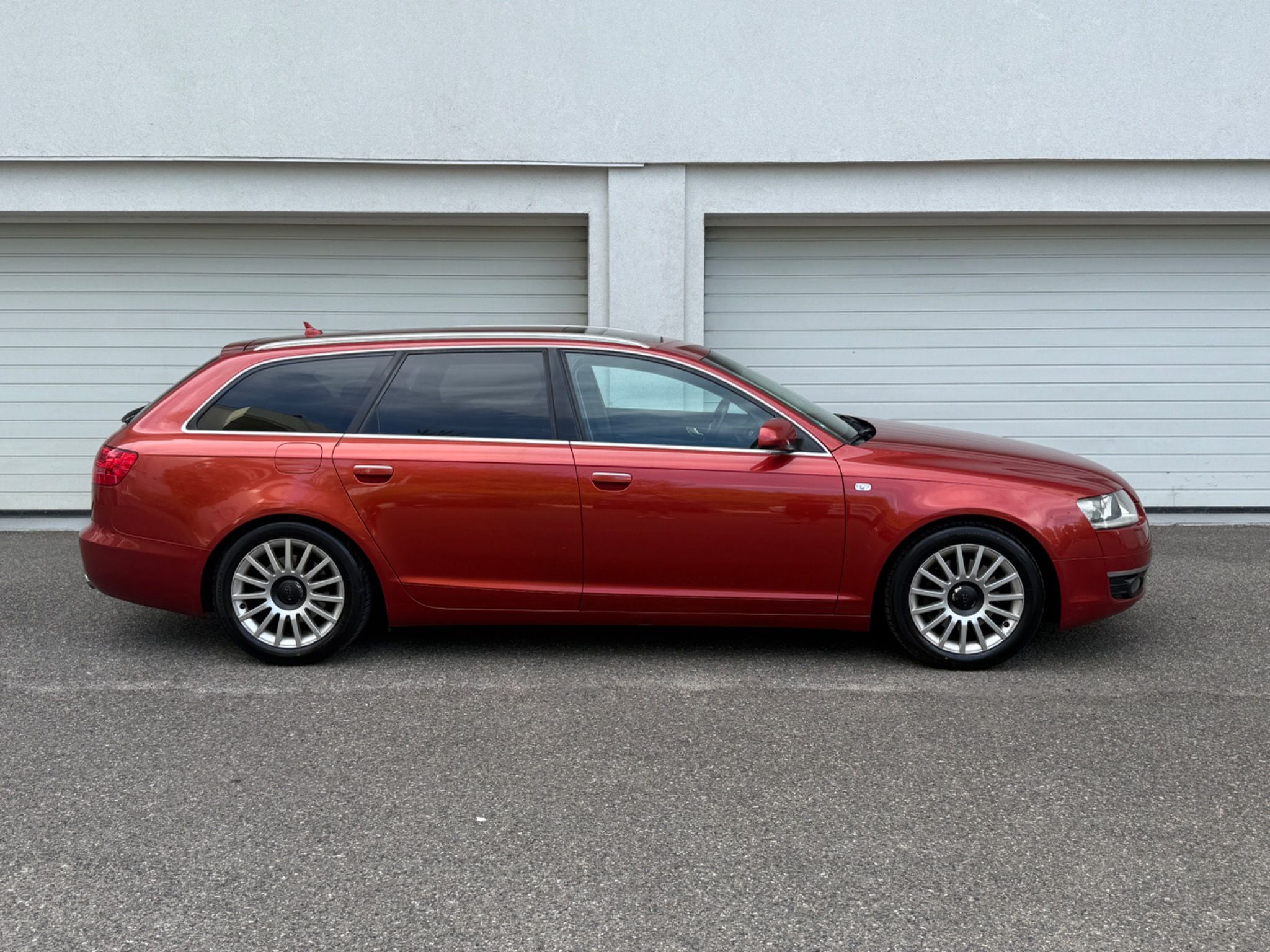 Audi A6, 2.0T, 125kw Tažné - fotka 6