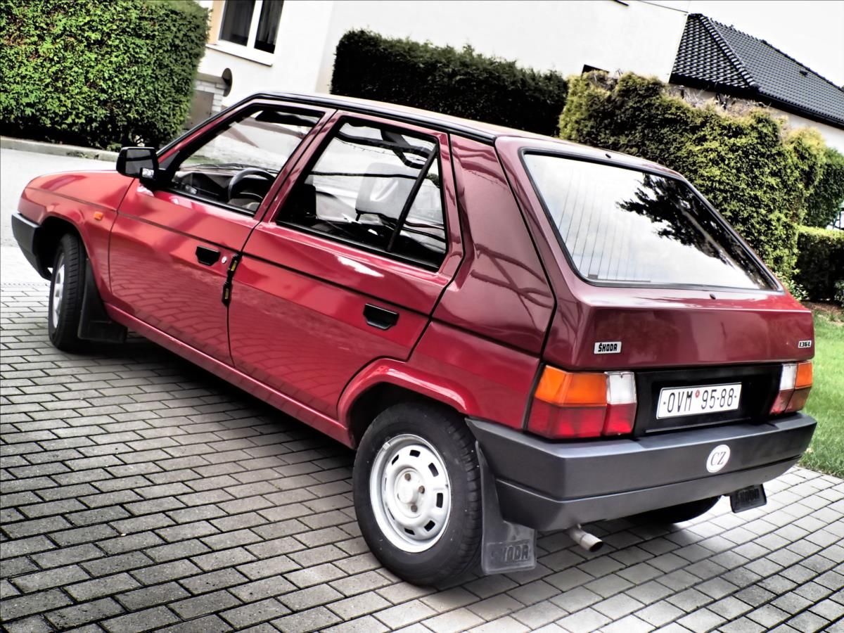 Škoda Favorit, 1,3 NOVÉ STK,ČR - fotka 4