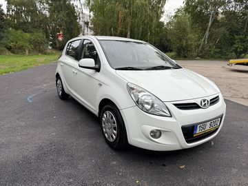 1.2 2011 119000km