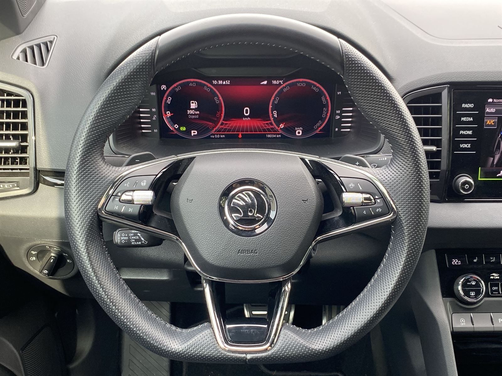 Škoda Karoq, 1.5 TSI DSG SportLine - fotka 6