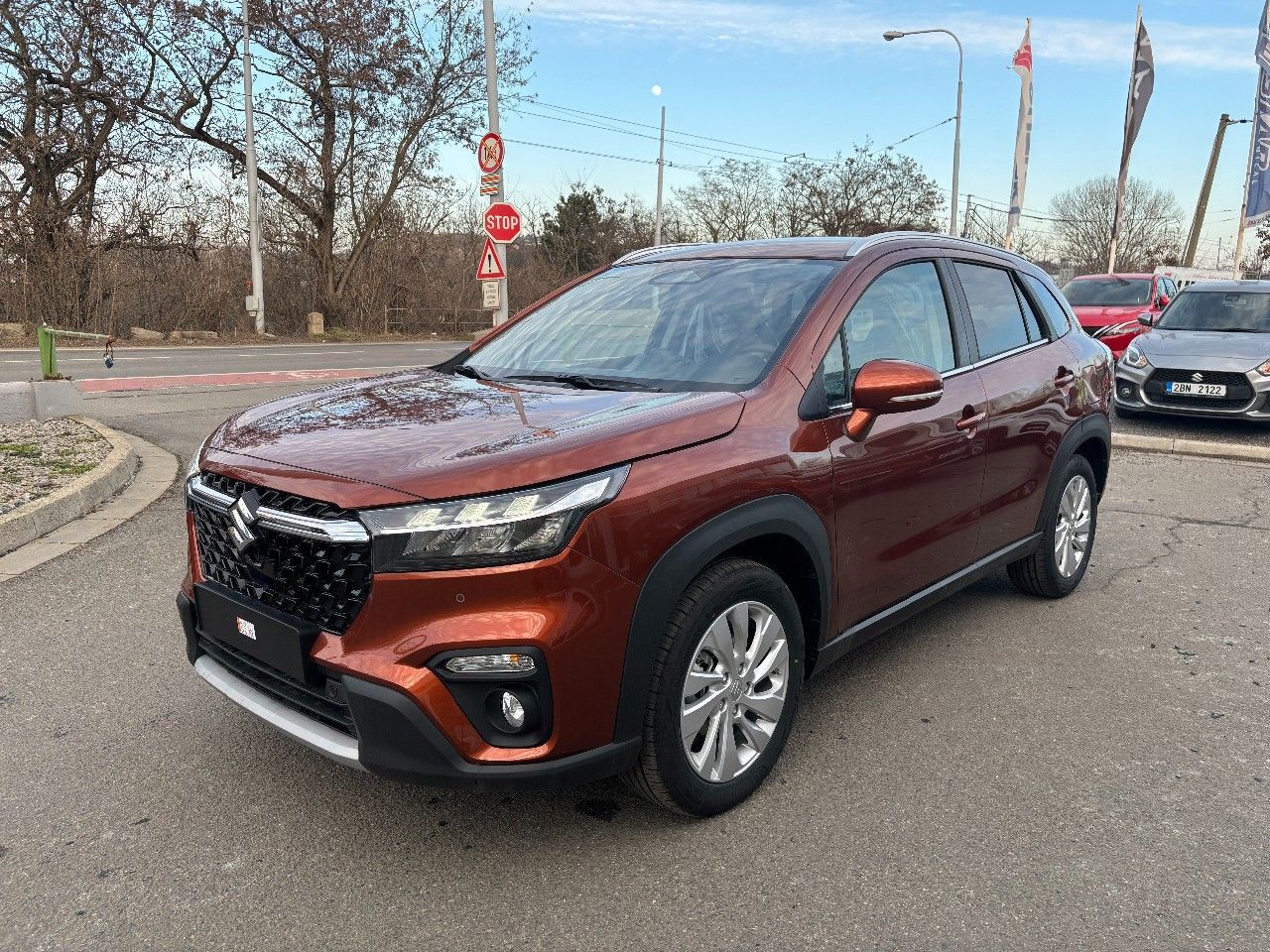 Suzuki S-Cross, 4x4 Premium - fotka 3