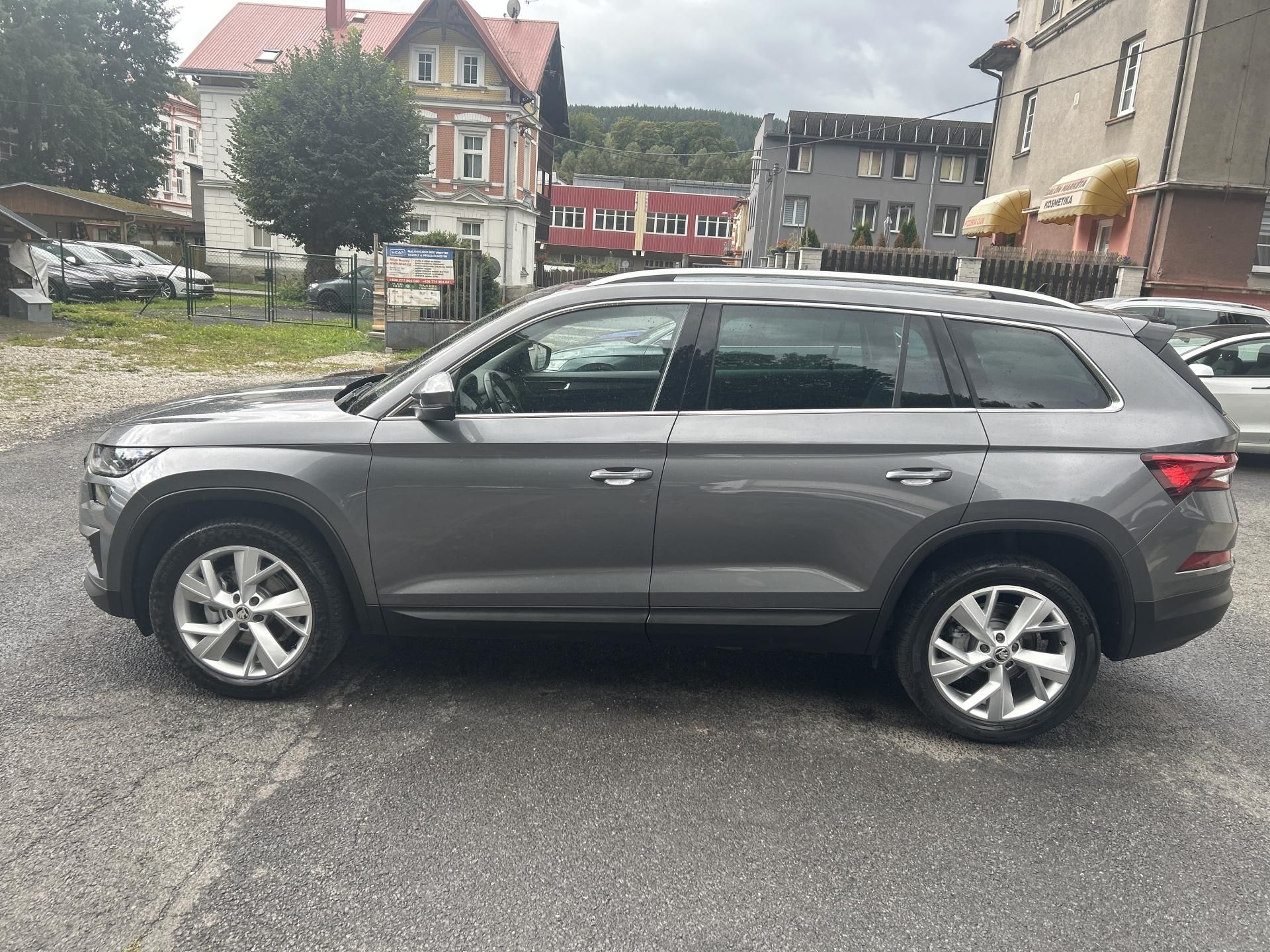 Škoda Kodiaq, 2,0TDi,110kw,DSG,19ALU - fotka 6