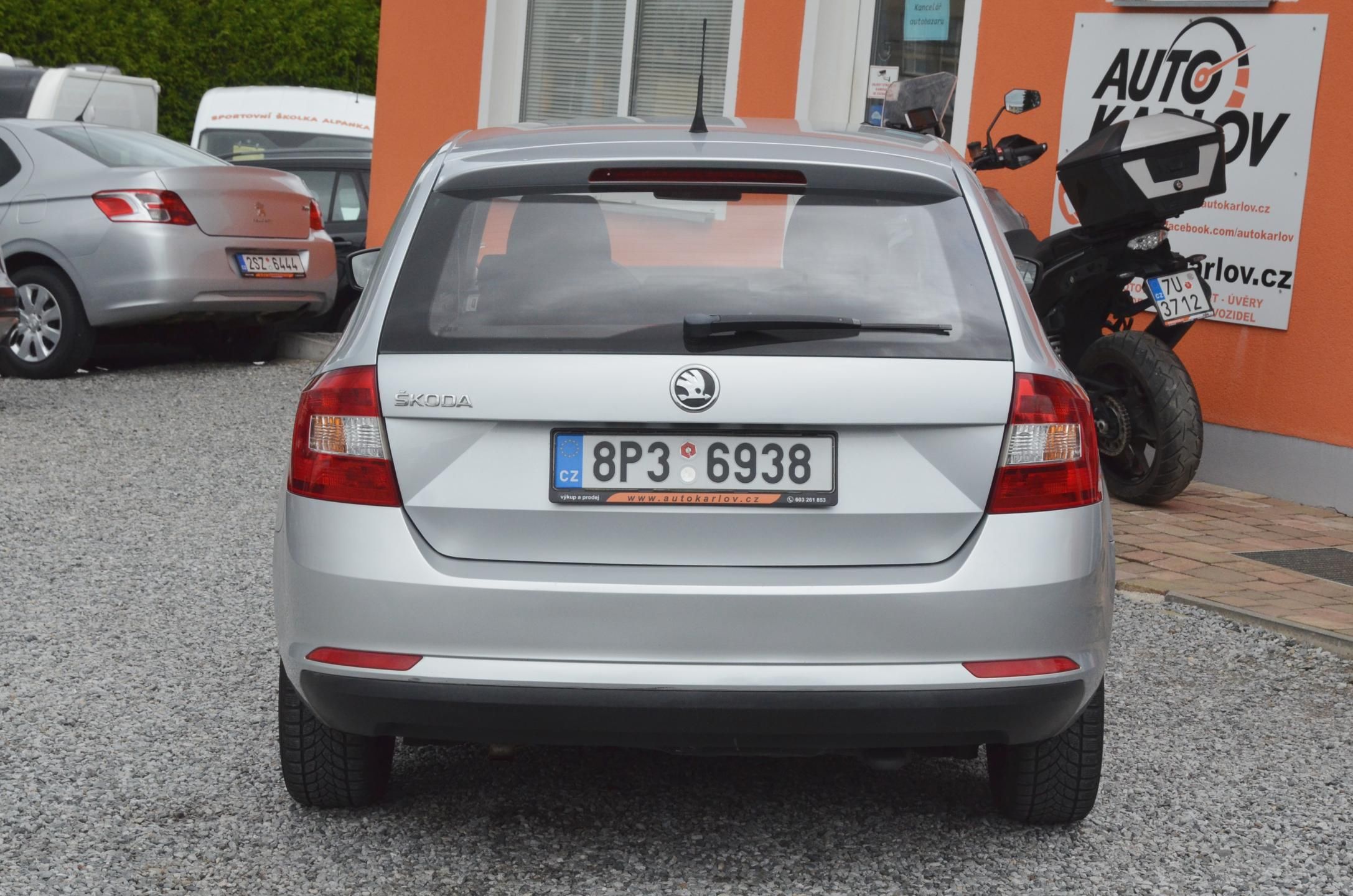 Škoda Rapid, Spaceback 1.2 TSi 63kW ACTIVE - fotka 5