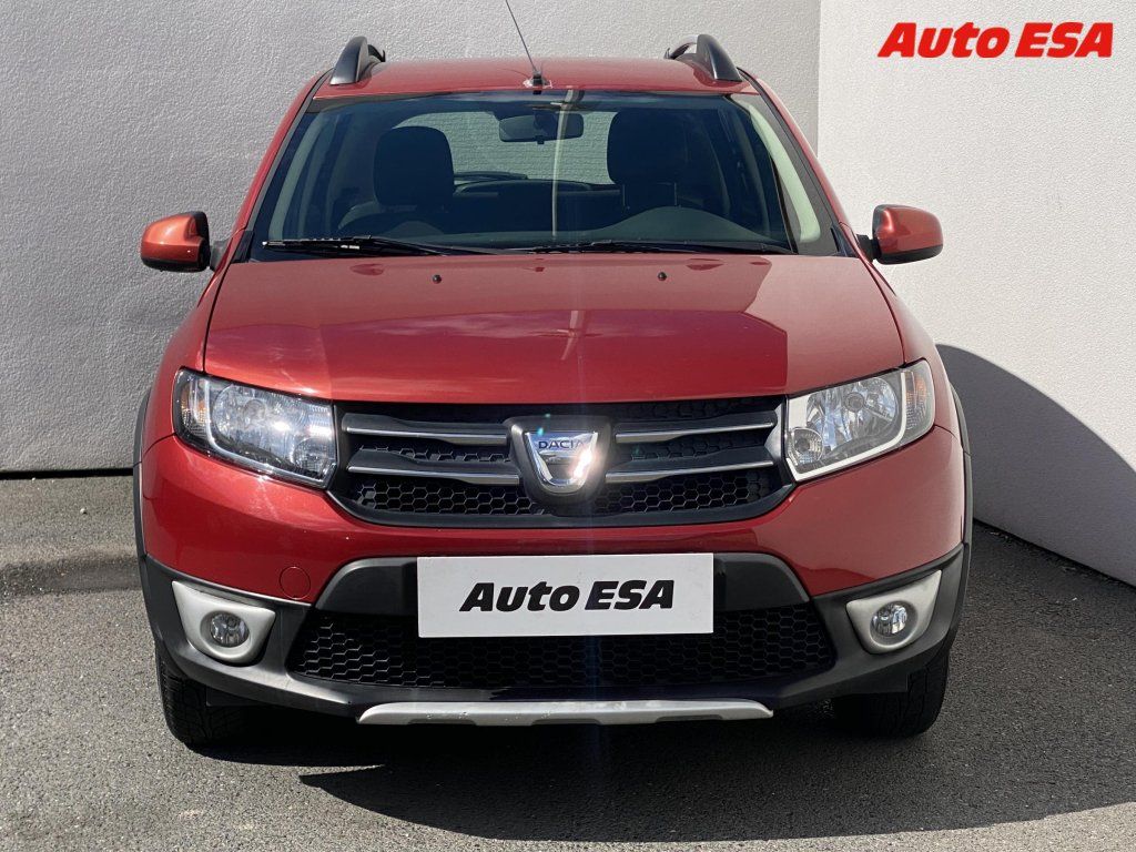 Dacia Sandero, 0.9TCe,ČR,AC,tempo - fotka 2