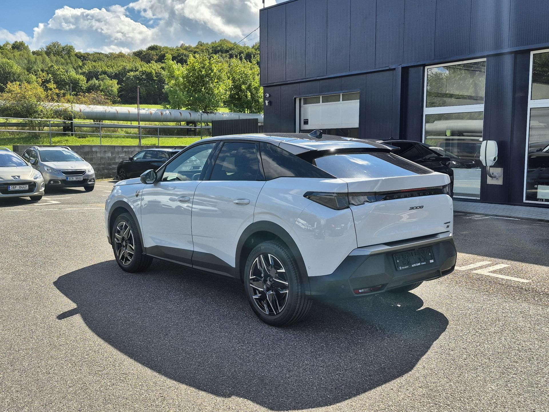 Peugeot 3008, GT Hybrid 145 e-DCS6 - fotka 4