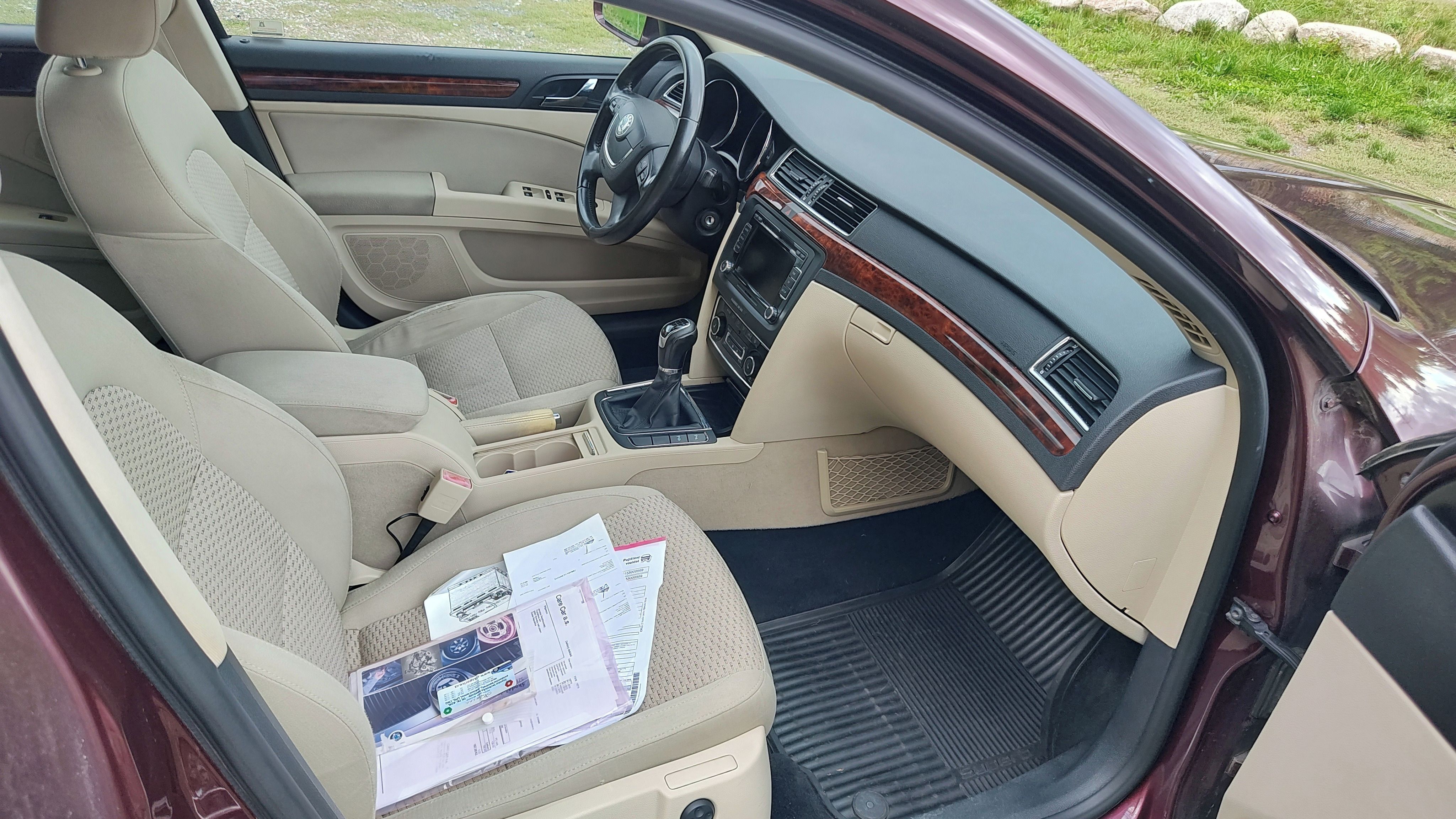 Škoda Superb, 2.0 TDI 125 KW 4x4 - fotka 6