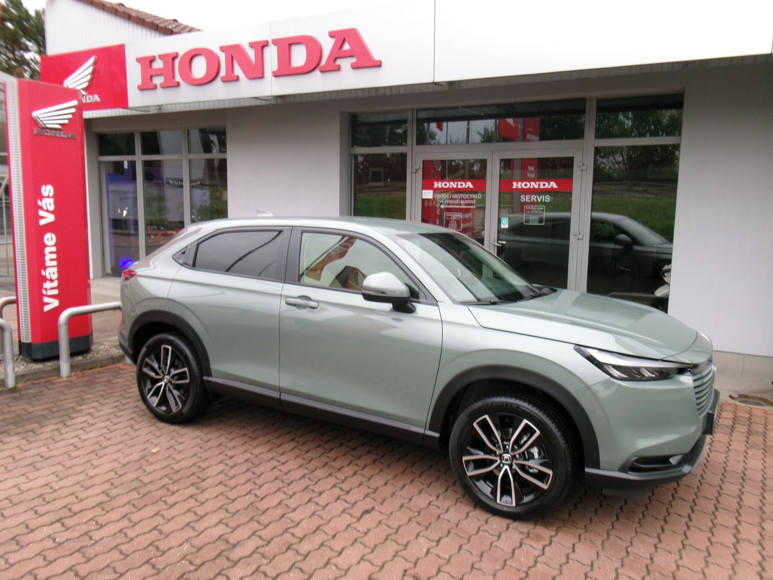 Honda HR-V, 1.5e:HEV ELEGANCE EXCLUSIVE 27 - fotka 4