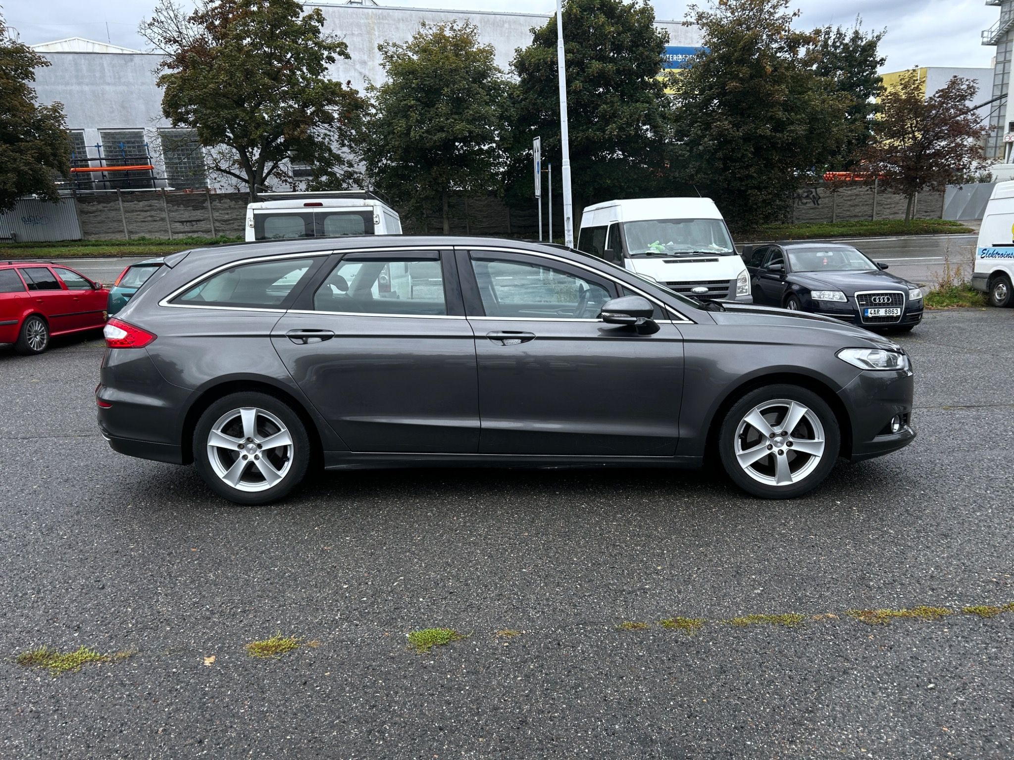 Ford Mondeo, 2,0 TDCi, 132 kW - fotka 4