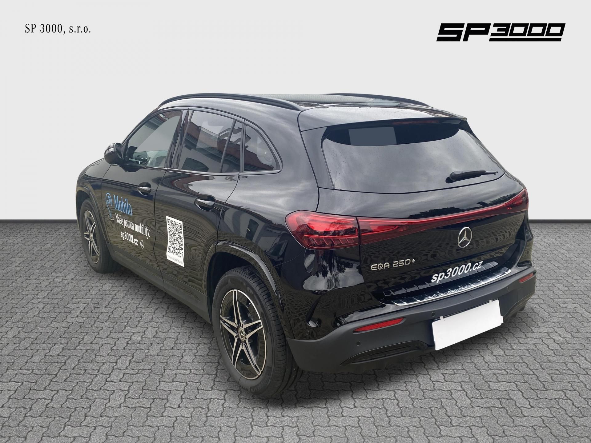 Mercedes-Benz EQA, 250 + - fotka 6