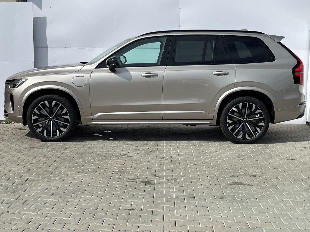 Volvo XC90, PLUS DARK T8 RECHARGE AWD 335k - fotka 3