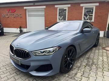 850i xD-FIRST ED-B&W-NEZ.TOP