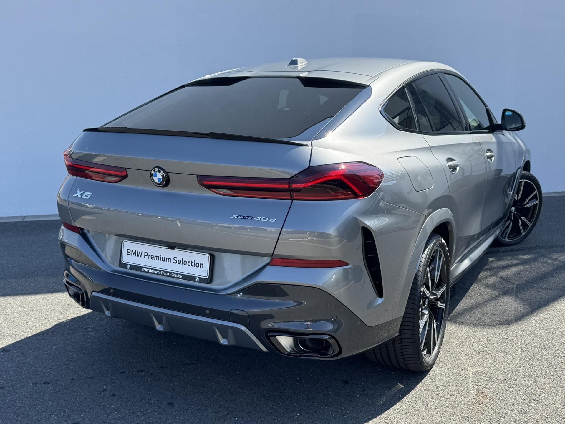 BMW X6, X6 xDrive40d - fotka 2