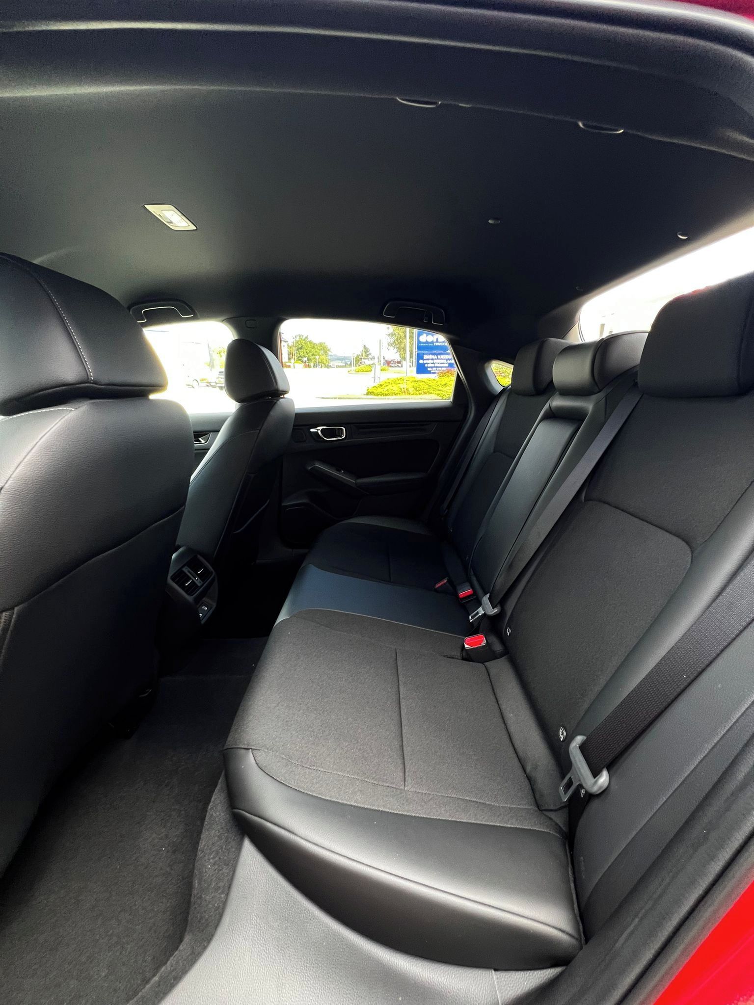 Honda Civic, 2.0 e:HEV SPORT 2026!!! - fotka 4