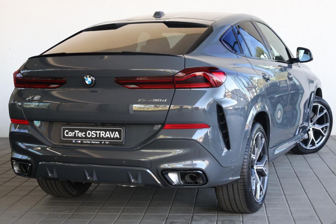 BMW X6, xDrive30d - fotka 3
