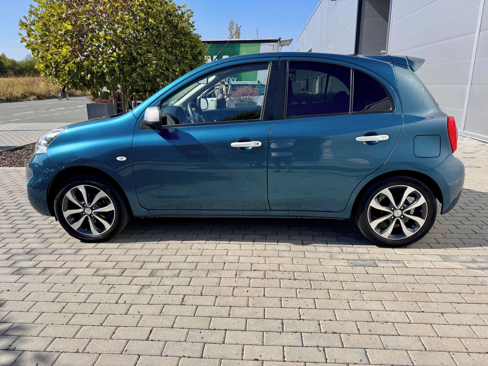 Nissan Micra, 1.2 N-Tec AUTOMAT 5 dveří!!! - fotka 5