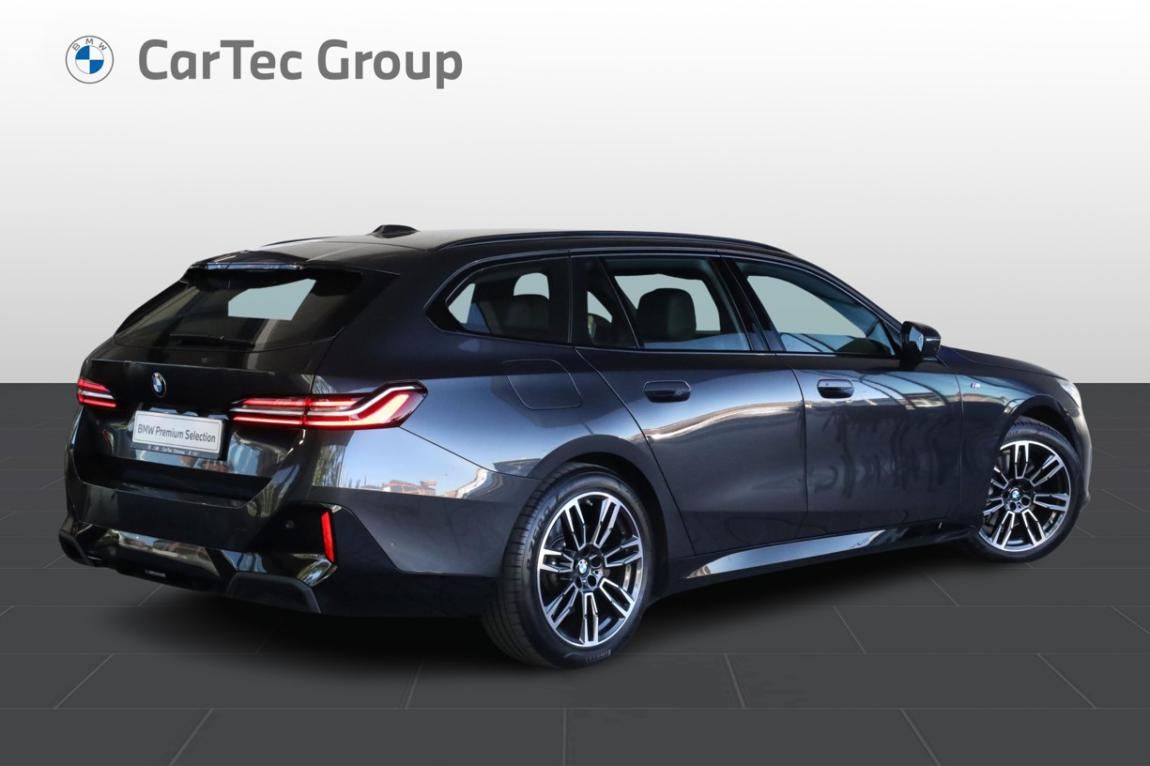 BMW Řada 5, 540d xDrive Touring - fotka 3