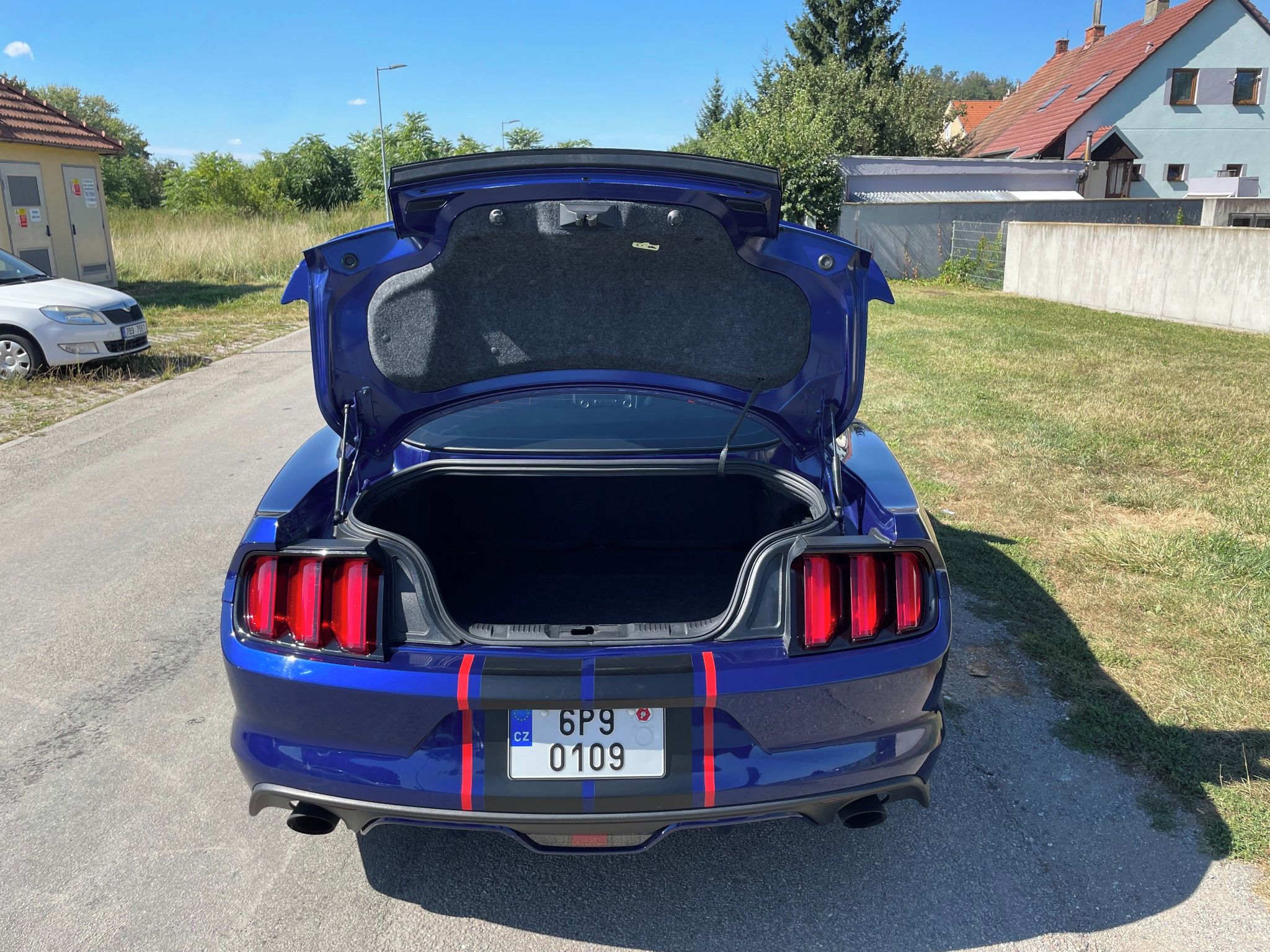 Ford Mustang, 5.0i V8 310kW Výfuk Remus - fotka 6