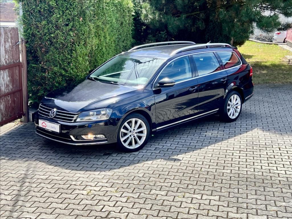 Volkswagen Passat, 2,0 TDi DSG HIGHLINE / NAVI