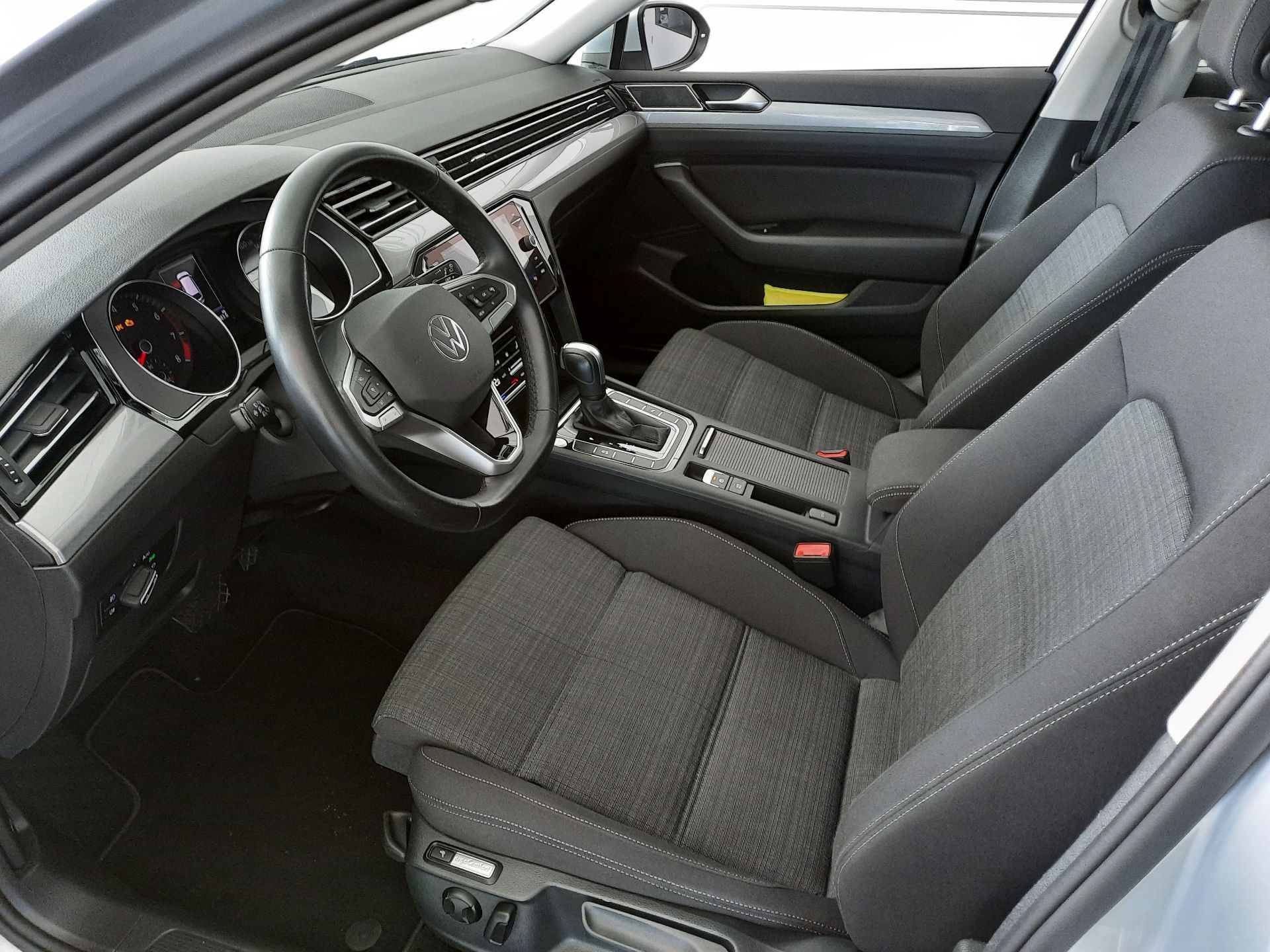 Volkswagen Passat Variant, 2.0 TSI (140kW/190k) DSG, Busi - fotka 6