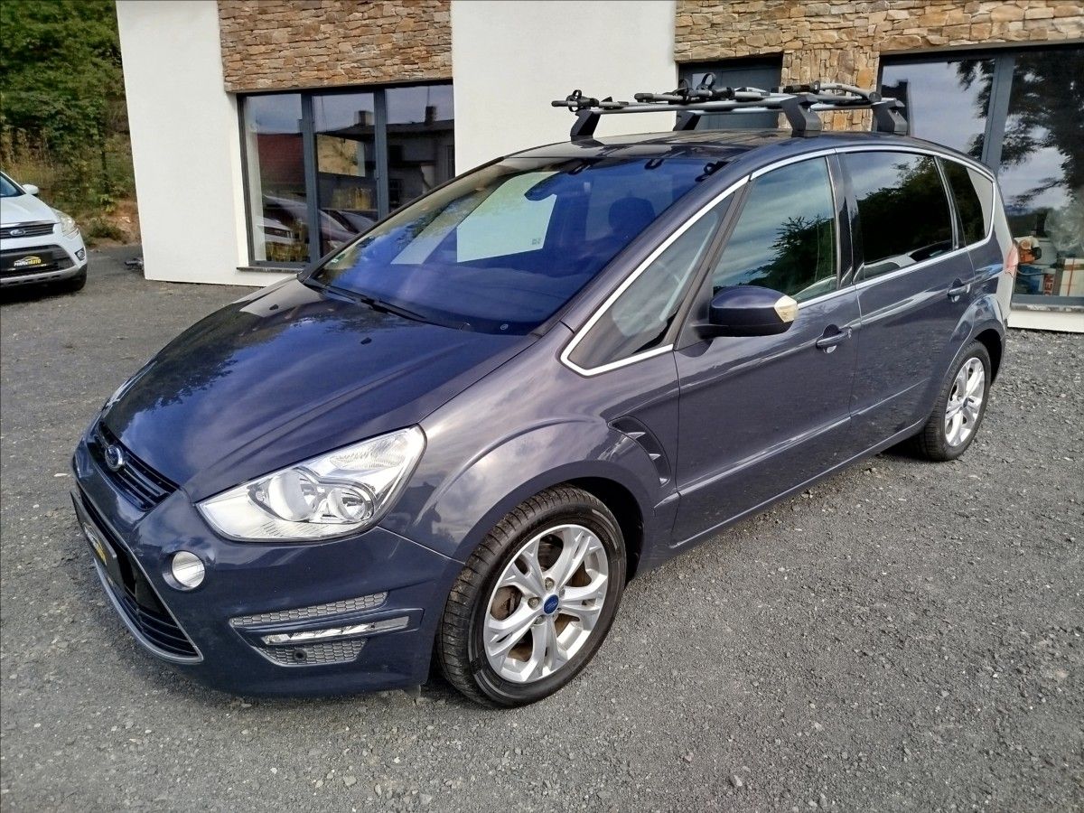 Ford S-MAX, 2,0 TDCi 120kW, TITANIUM - fotka 2