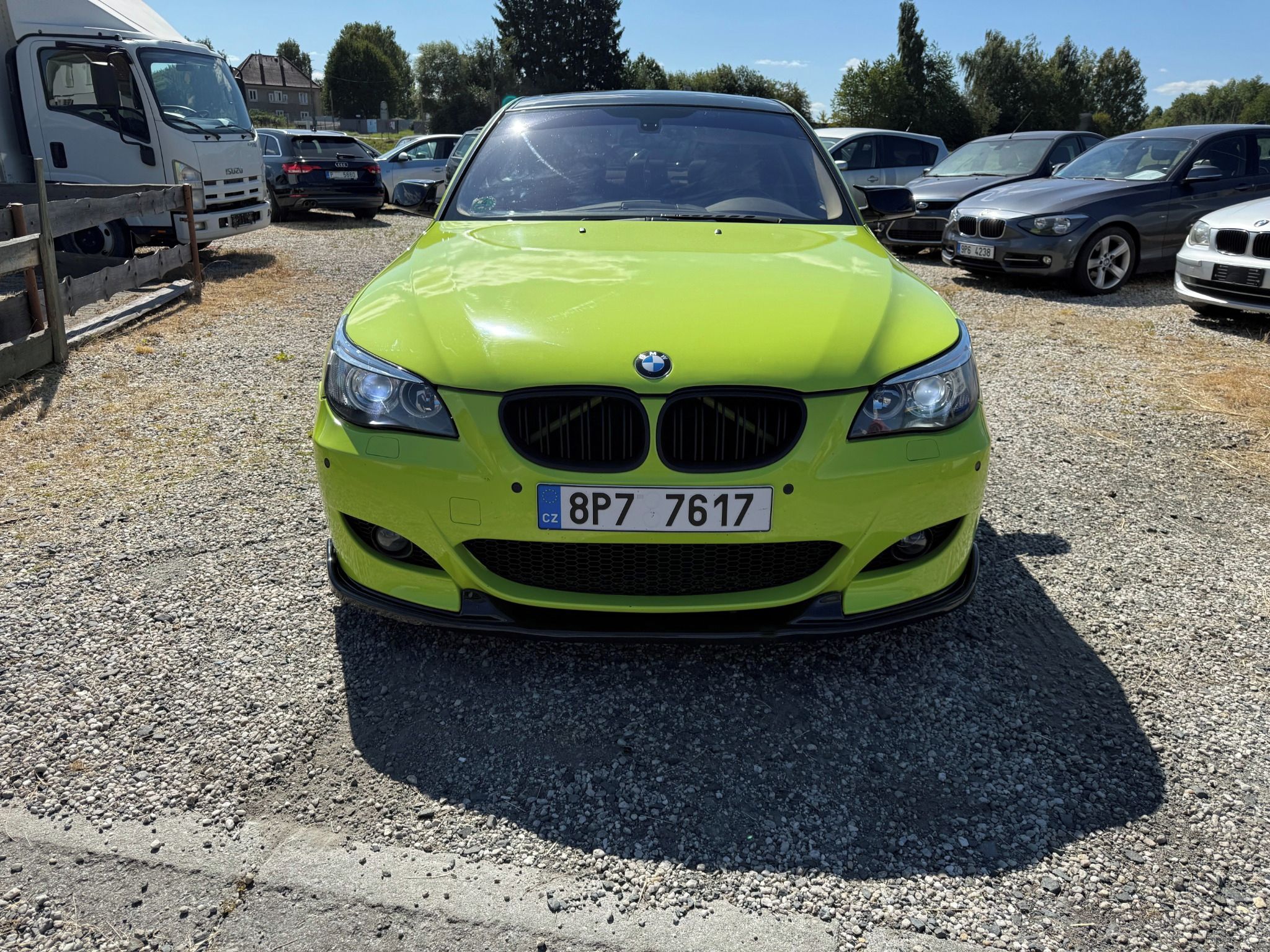 BMW Řada 5, 550i 270 KW Velmi pěkné - fotka 2