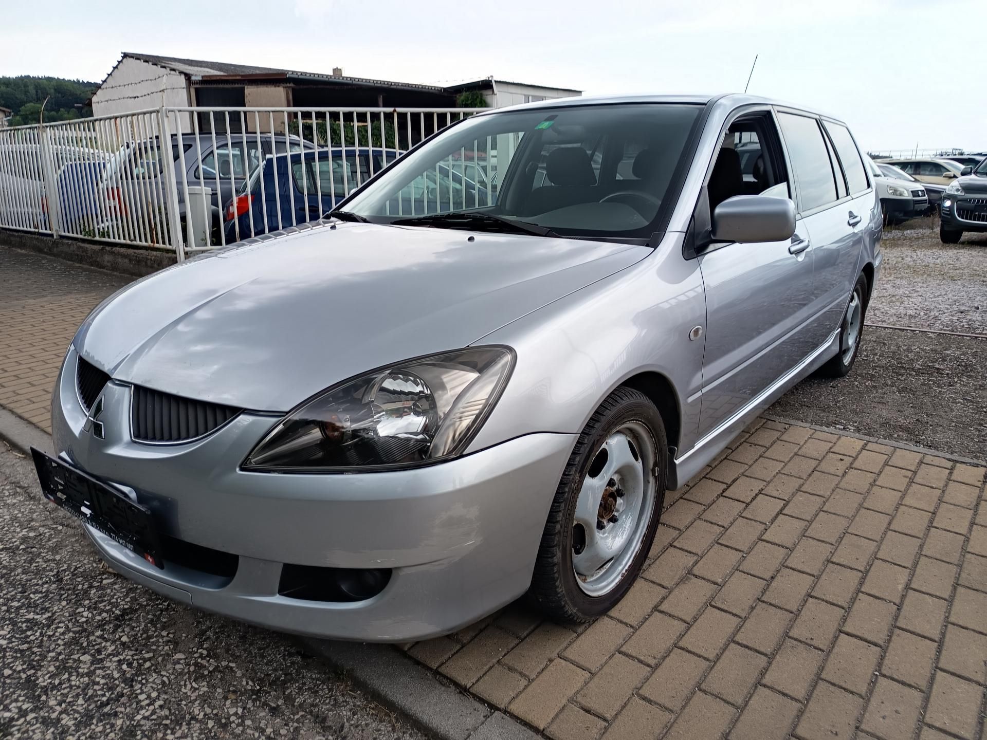 Mitsubishi Lancer, 2.0 16v - fotka 6