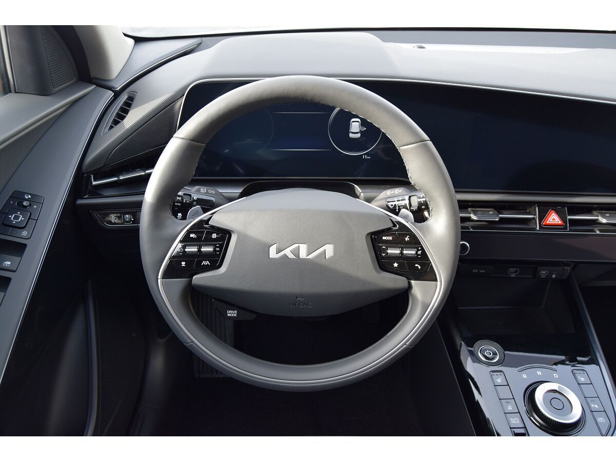 Kia Niro EV, STYLE 150 KW+64,8 KWH - fotka 6