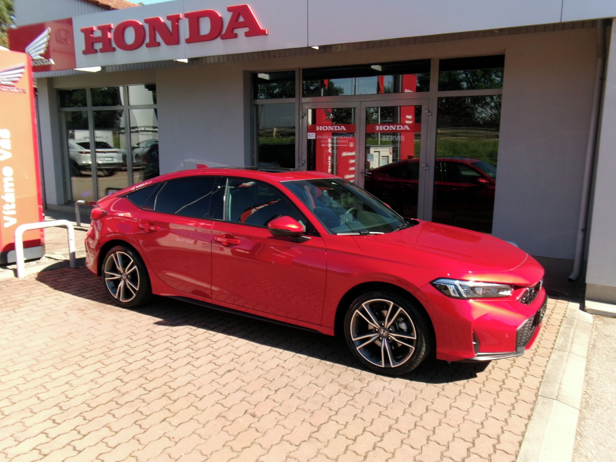 Honda Civic, 5D 2.0e:HEV ADVANCE MODEL 2026 - fotka 4