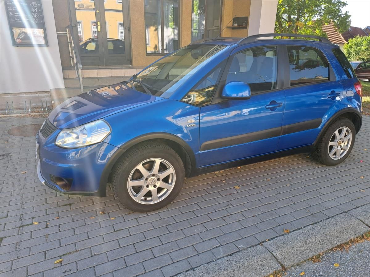 Suzuki SX4, 1,9 DDiS GLX - fotka 4