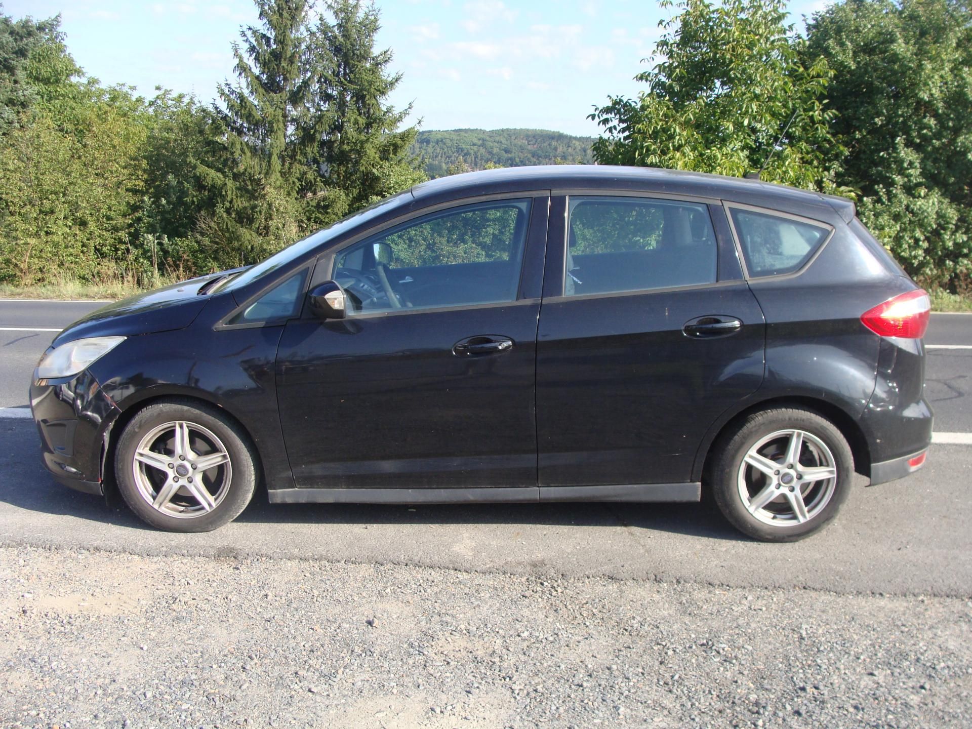Ford C-MAX, 1.6 TDCi, klima, alu kola - fotka 2