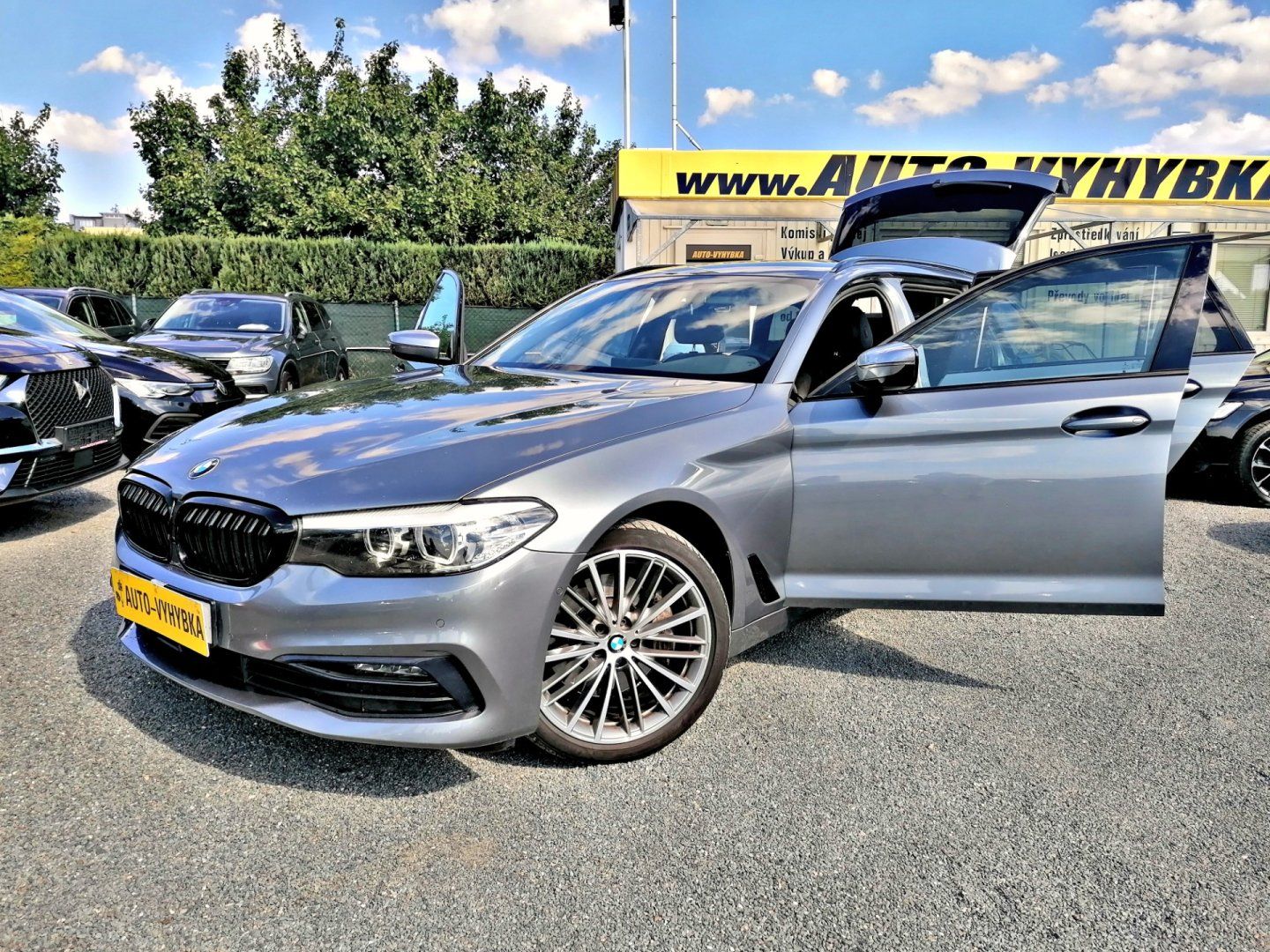 BMW Řada 5, 530D Sport Line
