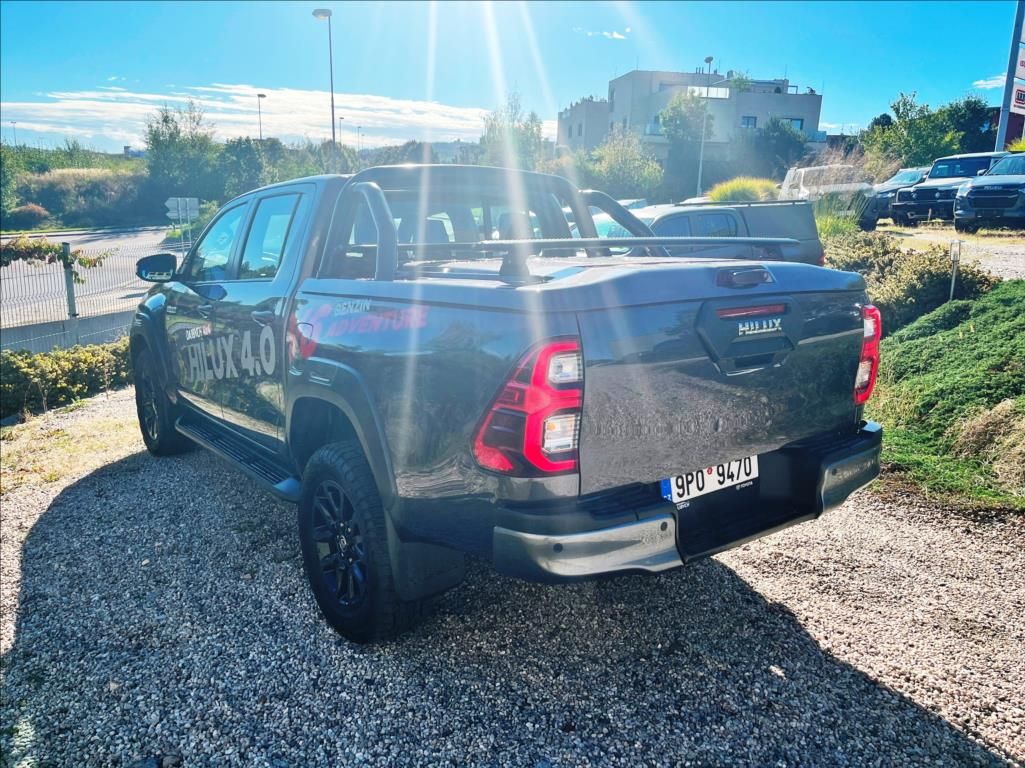 Toyota Hilux, 4,0 V6 6A/T Advent. DEMO  DC - fotka 5