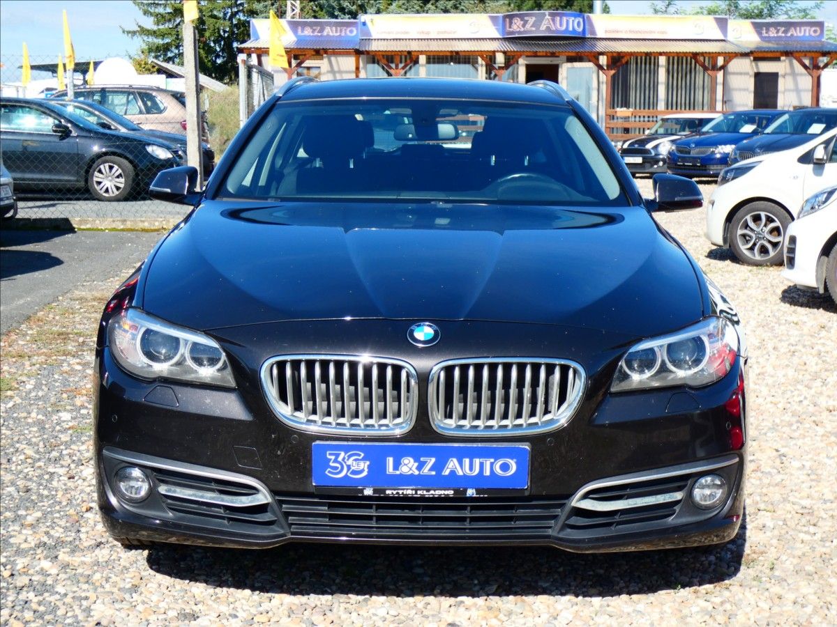 BMW Řada 5, 2,0 520 D Xdrive - fotka 2