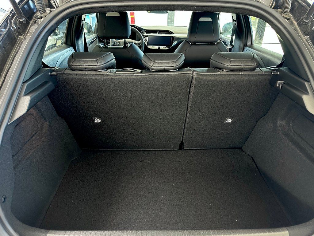 Opel Corsa, GS ELECTRO 115kW/156k + ZP - fotka 6