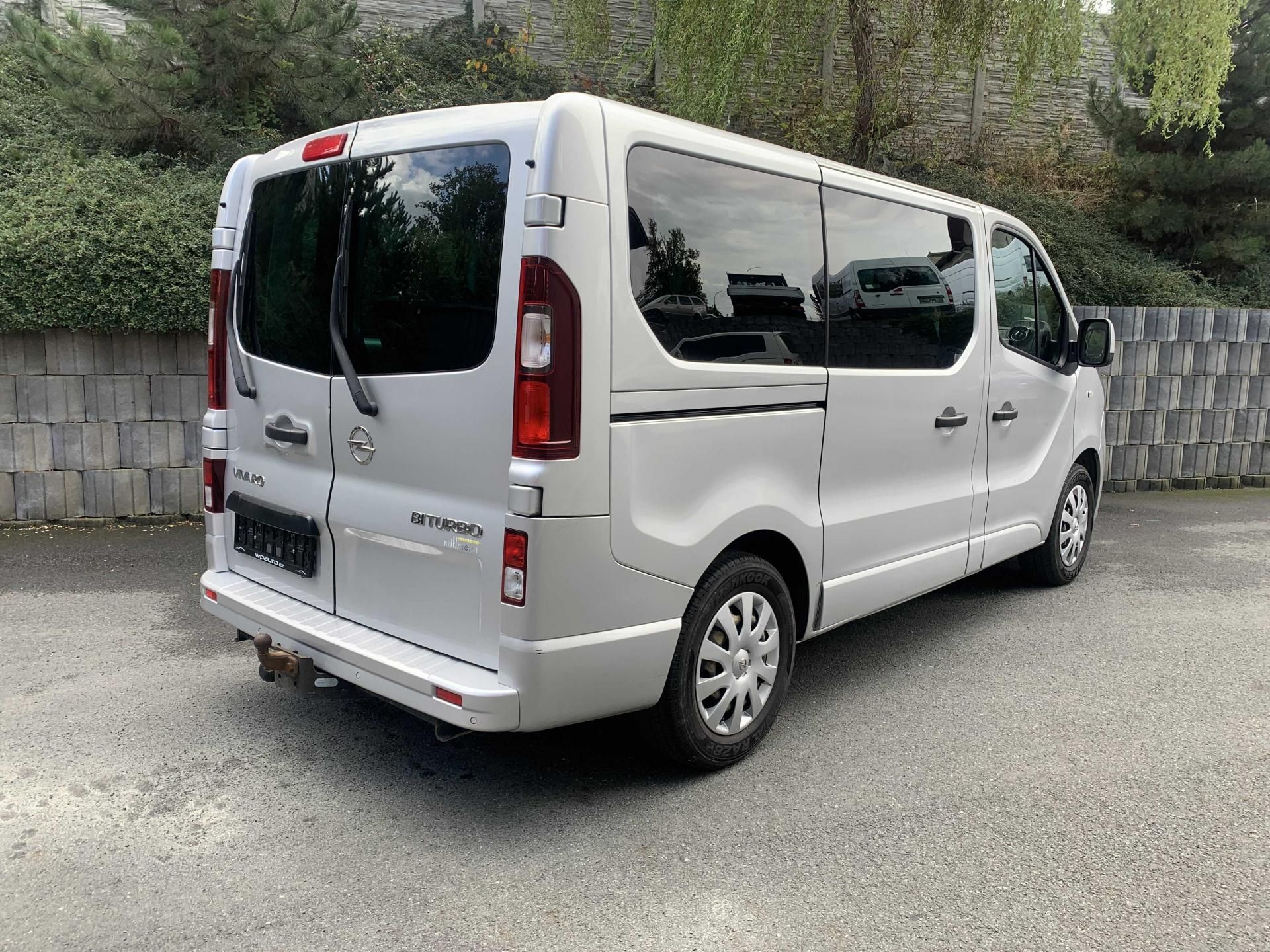 Opel Vivaro, 1.6 BiTurbo 9-MÍST 177.000KM - fotka 5