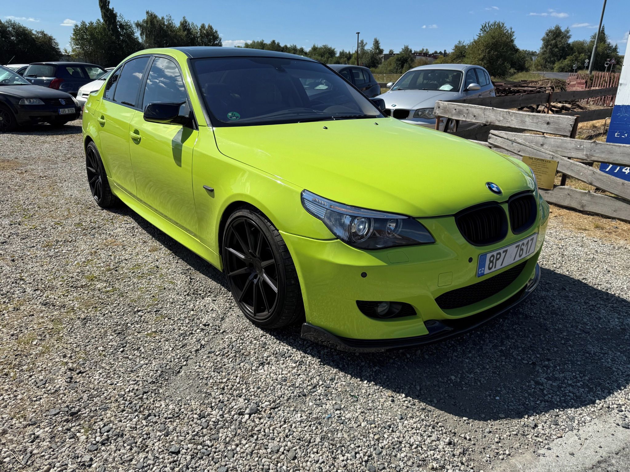 BMW Řada 5, 550i 270 KW Velmi pěkné - fotka 3