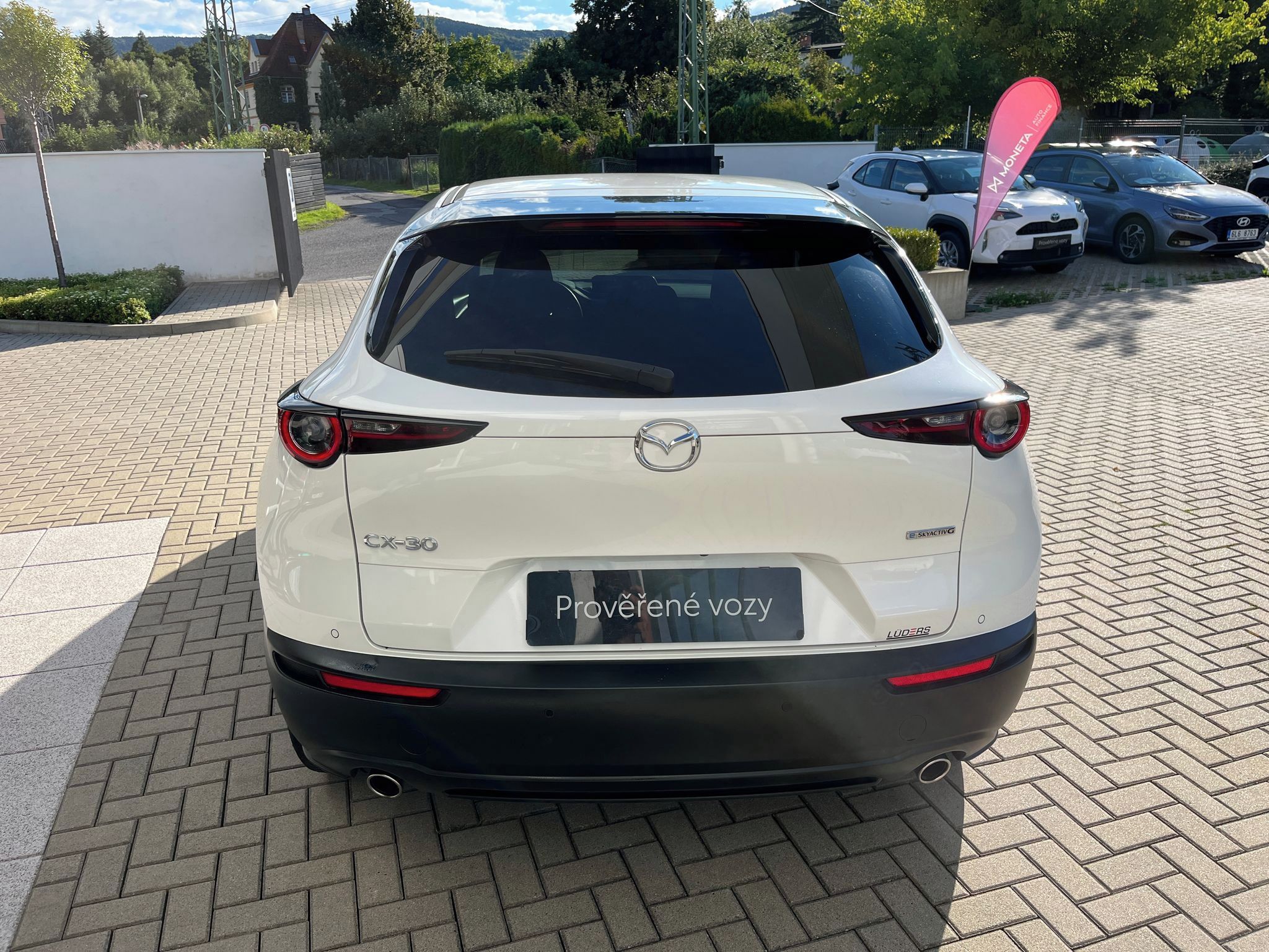 Mazda CX-30, 2.0 e-Skyactiv G122 6MT HOMURA - fotka 5