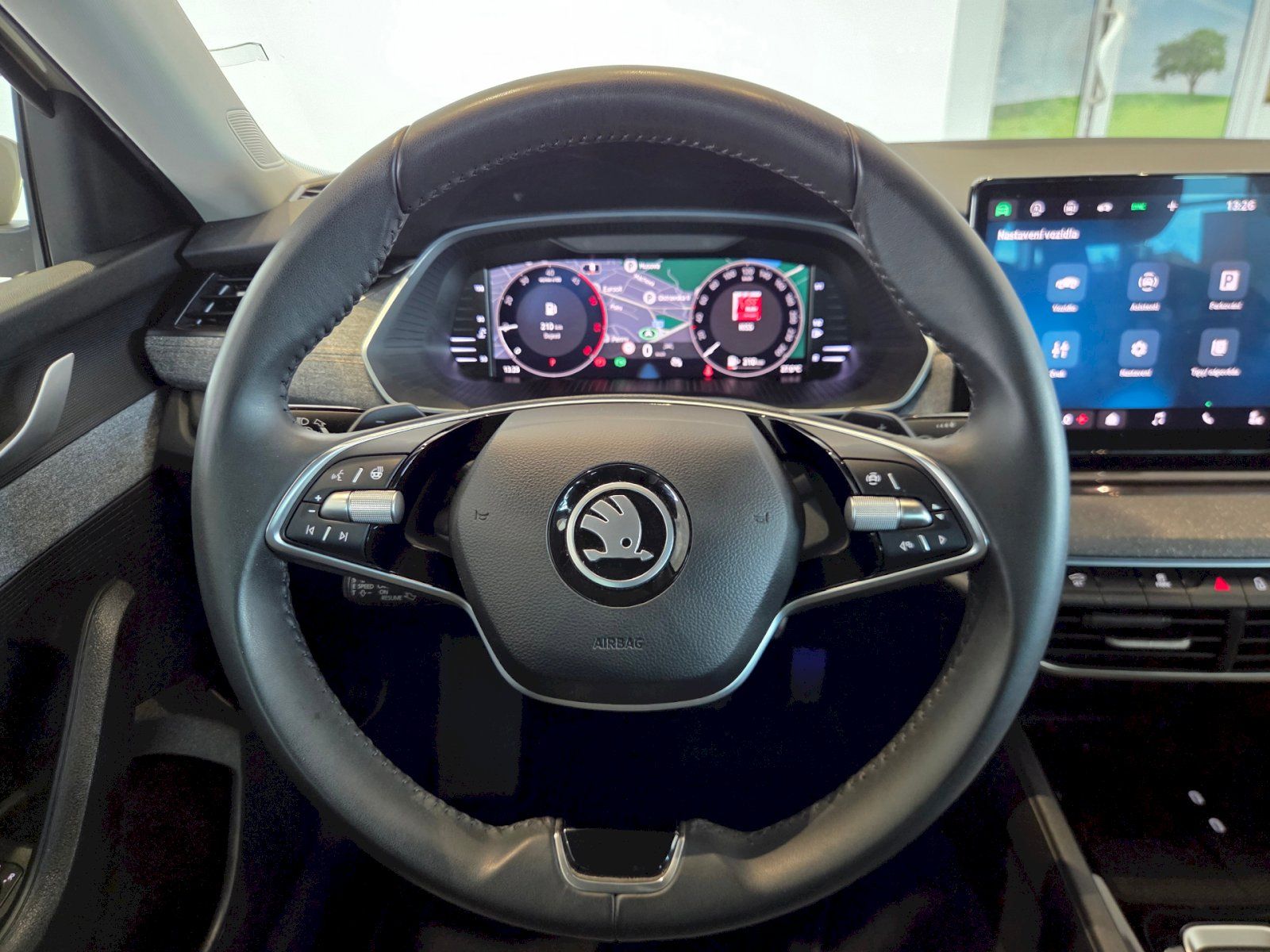 Škoda Octavia, COMBI TOP SELECTION 2,0 TDI 11 - fotka 6