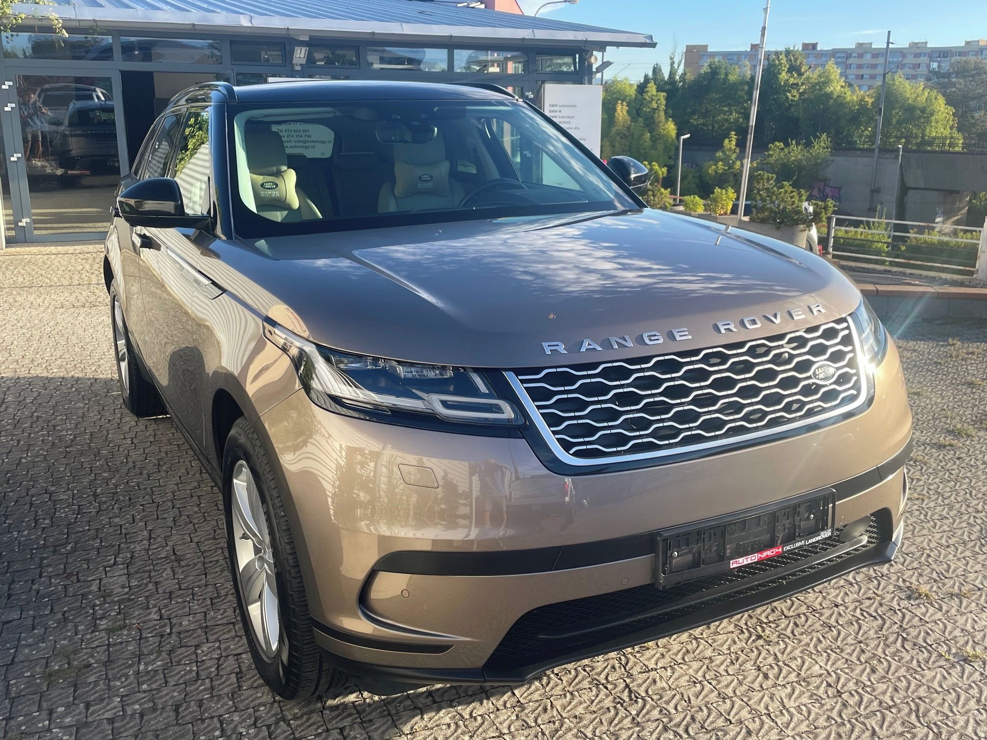 Land Rover Range Rover Velar, D180 4WD   vč. zimní sady - fotka 3