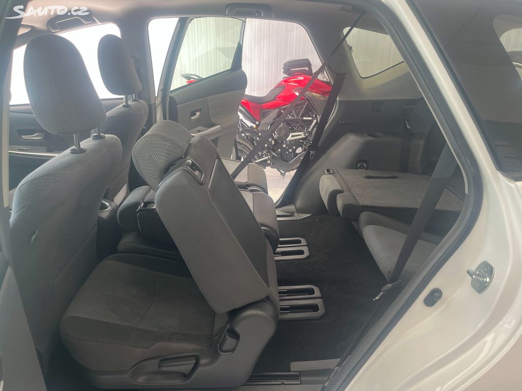 Toyota Prius, fotka 22