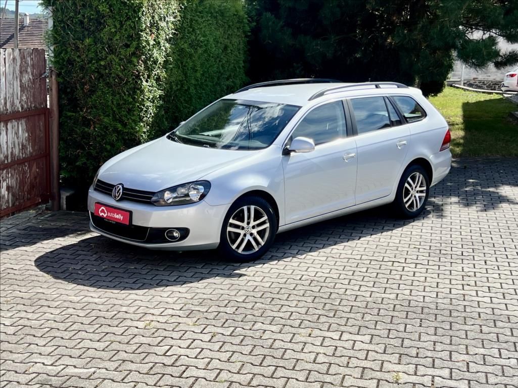 Volkswagen Golf, 1,6 TDI  HIGHLINE*DSG*ZÁRUKA